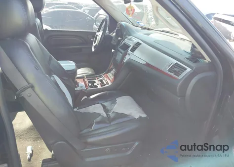 2011 Cadillac Escalade Ext Premium from USA, damaged, VIN 3GYT4NEF1BG276966